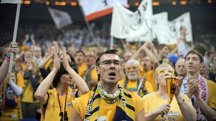 Treue Anhänger. Die Heimspiele von Alba Berlin ziehen im Schnitt über 10 000 Zuschauer an.