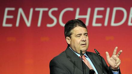 Sigmar Gabriel lobt die Genossen, die 1933 der Nazi-Diktatur die Stirn boten.