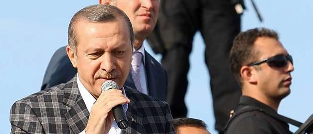 Der türkische Präsident Erdogan nähert sich den Demonstranten: Es soll zu Gesprächen kommen.