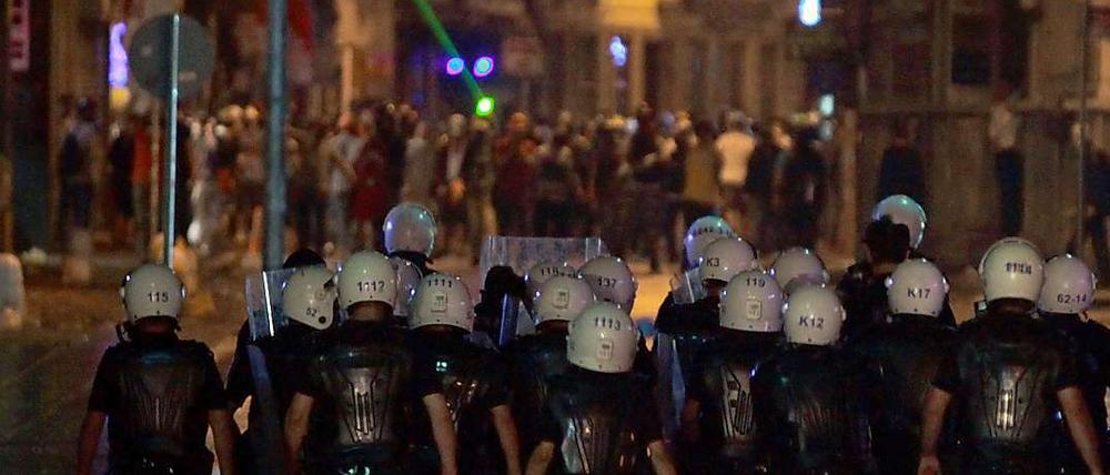 Die Vertreibung von Demonstranten aus dem Gezi-Park am 15. Juni