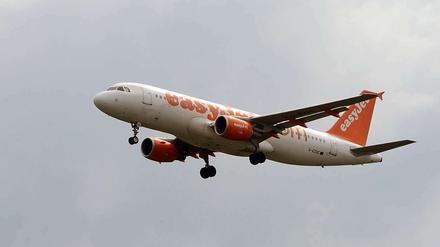 Die Fluglinie Easyjet hat bereits angekündigt, bis zu 130 Flüge pro Tag zu streichen.