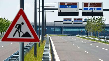 Das BER-Debakel drückt die Bilanz der Flughafengesellschaft ins Minus.