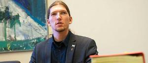 Der Pirat Martin Delius fordert einen neuen Großflughafen anstelle des BER.