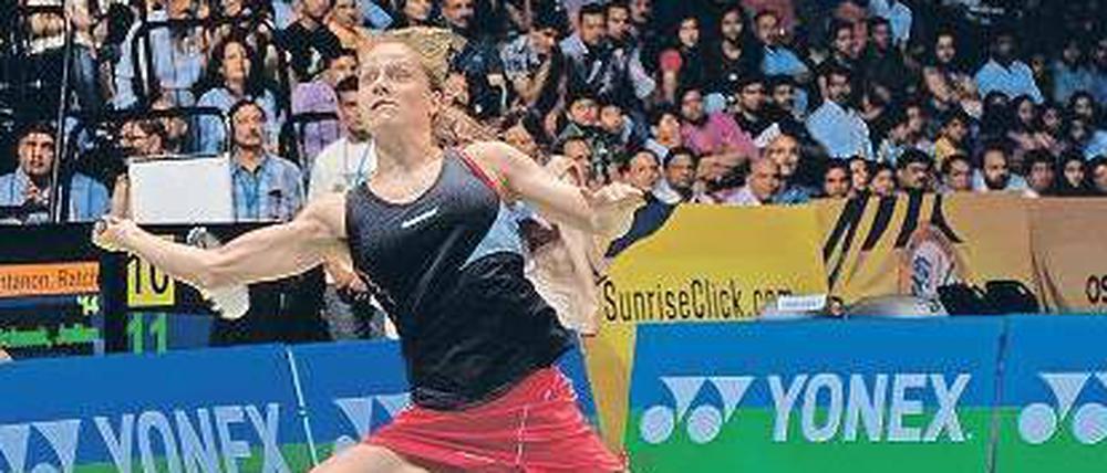 Netzathletin. Die Europameisterin und WM-Dritte Juliane Schenk, hier bei den India Open im April in Neu Delhi, spielt seit 2005 für EBT. 