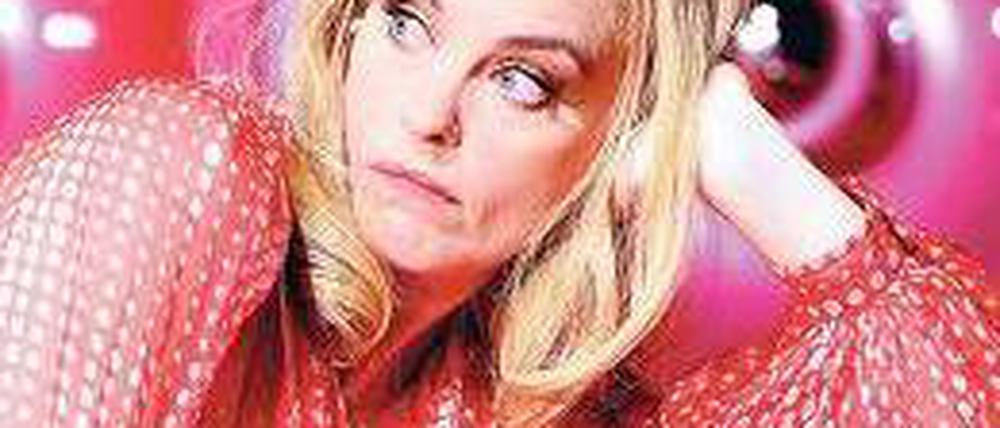 Im Plastikstudio. Nina Hoss spielt Hedda Gabler als Hollywood-Diva. Foto: Davids