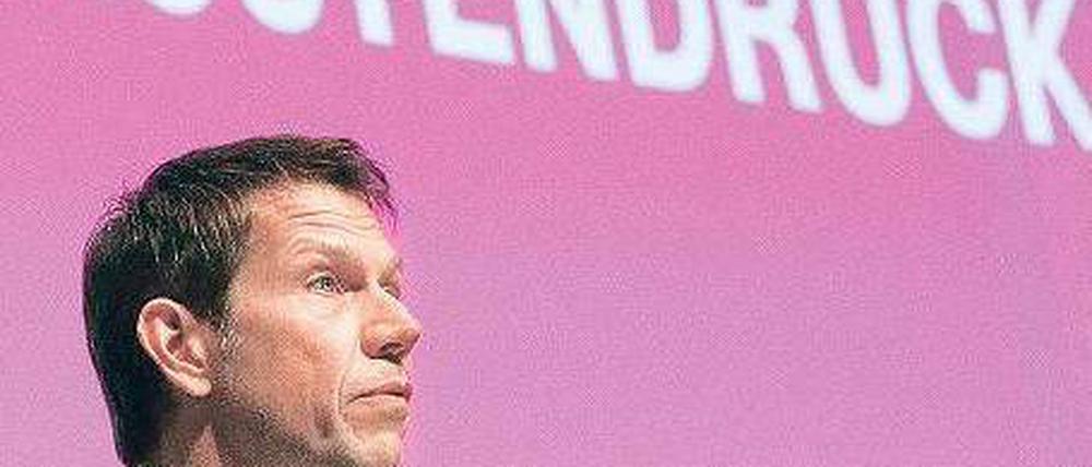 Kämpferisch. Wer gehofft habe, er werde mit 50 Jahren langsam altersmilde, habe sich getäuscht, sagte René Obermann bei der Telekom-Hauptversammlung in Köln. Foto: Reuters