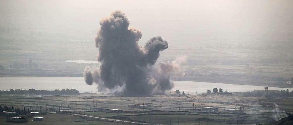 Seit Monaten explodieren jeden Tag Bomben in Syrien. Nun will Russland dem Assad-Regime ein Luftwaffenabwehrsystem verkaufen.