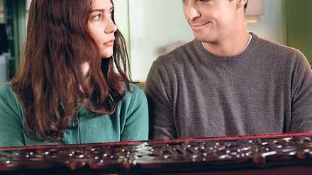 Zusammenspiel. India (Mia Wasikowska) und Onkel Charlie (Matthew Goode). 