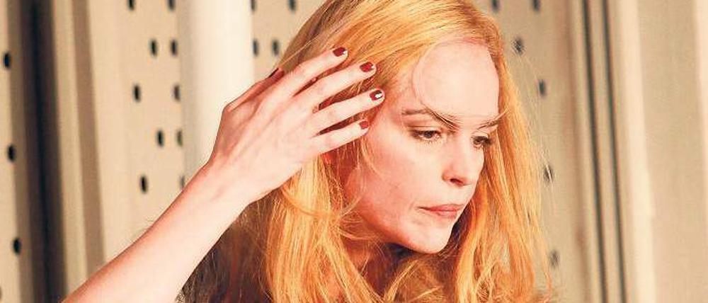 Nina Hoss 2012 in Tschechows "Kirschgarten" am Deutschen Theater.