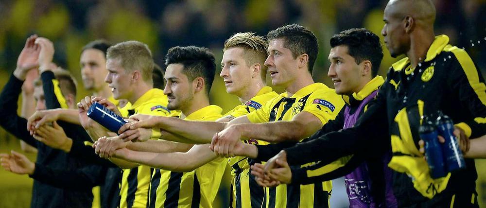 Marx, Engels und Co. à la Borussia: Dank seiner Talentschmiede schaut der BVB zuversichtlich in die Zukunft.