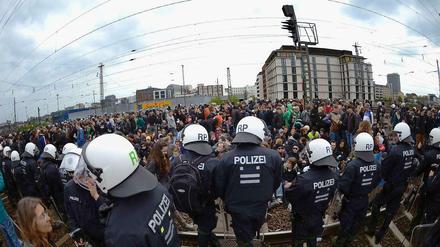 Pfefferspray wird in den letzten Jahren verstärkt von der Polizei eingesetzt, um mutmaßlich gewalttätige Demonstranten außer Gefecht zu setzen. Die Jusos wollen das jetzt erschweren.