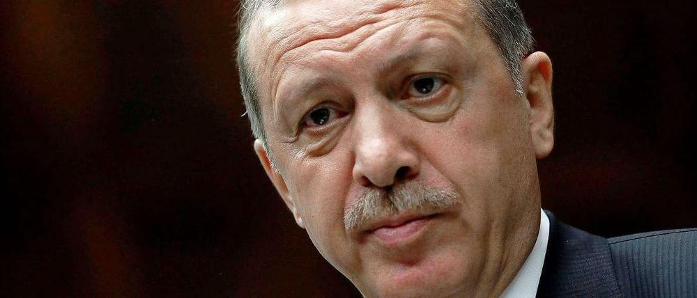 Zaghaft nähern sich die Türkei und Isreal wieder an: Der türkische Premier Erdogan hat eine israelische Delegation zu Gast. Doch das Verhältnis bleibt angespannt.