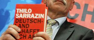 Die SPD hat ihr umstrittenes Mitglied bislang nicht "abgeschafft". Ein Parteiausschluss scheiterte 2011.