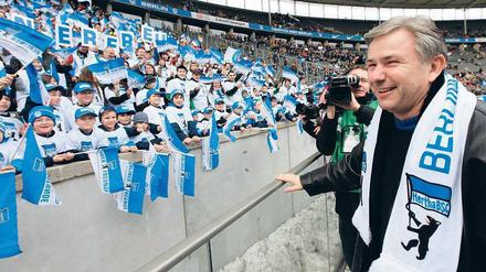 Klaus Wowereit, 59, ist seit 2001 Regierender Bürgermeister und wird seit 2004 als Mitglied Nummer 50 bei Hertha BSC geführt.