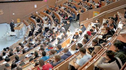 Neue Zeiten? Unipräsidenten, die sich weniger Wettbewerbe um die Finanzierung von Forschung und Lehre gewünscht hatten, könnten enttäuscht werden.