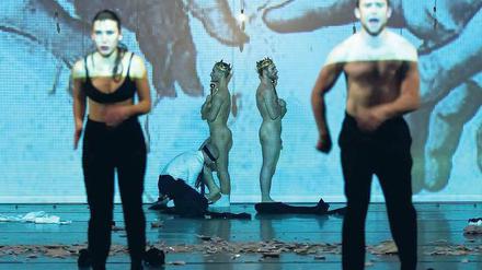 Szene aus „The Power of Theatrical Madness“.