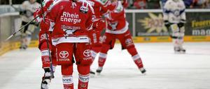 Tor zum Halbfinale. Kölns Philip Gogulla freut sich über sein Tor zum 2:1 in der Verlängerung.