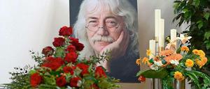 Am Mittwoch wurde Reinhard Lakomy zu Grabe getragen.