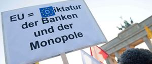 Die Euroskepsis in Deutschland wächst - und könnte zu einem Problem für Merkel werden.
