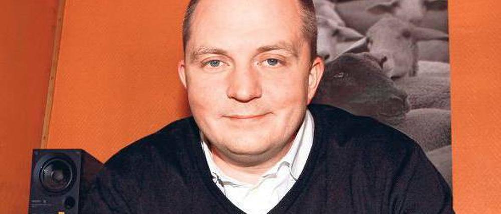 Wechselnde Partnerinnen. Fünf Jahre hat Thadeusz „Dickes B.“ moderiert. Foto: RBB