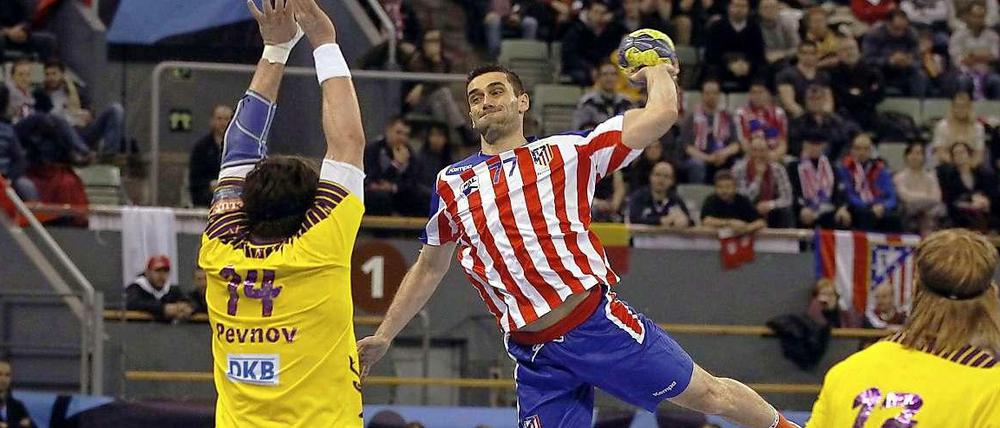 Diesmal haben sie die Halle im Rücken: Gegen Atletico Madrid hoffen die Füchse auf die Unterstützung ihrer Fans.