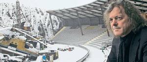 Inspiriert. Auf der Suche nach Ideen setzt sich Friedhelm Schatz gern mit Zigarre in die leere Vulkan-Arena und lässt seine Lieblingsmusik voll aufdrehen. 