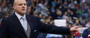 Da ging es zum Sieg. Freezers-Trainer Benoit Laporte.