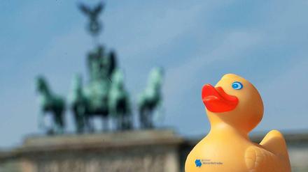 Freundlich, aber zu knauserig? Das Bundeskartellamt prüft, ob die Berliner Wasserbetriebe zu wenig an ihre Kunden zurückzahlen.