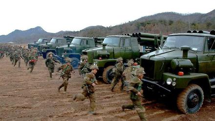 Nordkorea zeigt sich in den letzten Tagen kampfbereit. Propagandabilder wie dieses werden werden massenhaft veröffentlicht.