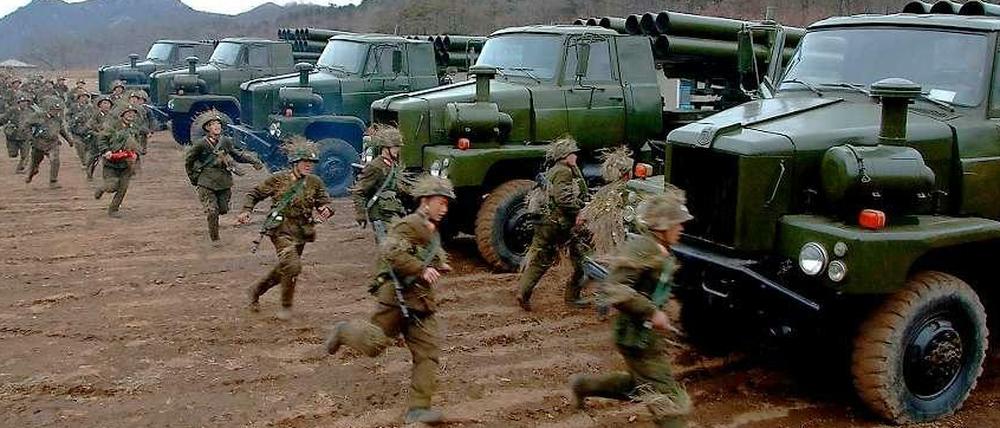 Nordkorea zeigt sich in den letzten Tagen kampfbereit. Propagandabilder wie dieses werden werden massenhaft veröffentlicht.