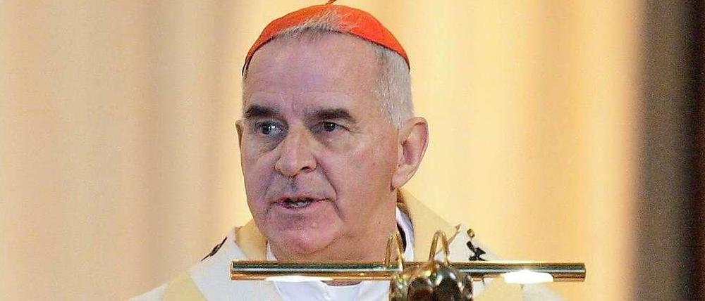 Kardinal Keith O'Brien, ist nach Vorwürfen unangemessenen Verhaltens gegenüber jungen Priestern als Erzbischof von St. Andrews und Edinburgh zurückgetreten.