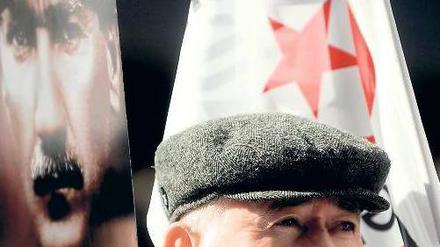 Im Namen Atatürks wird gegen die Aussöhnung mit der PKK demonstriert. 