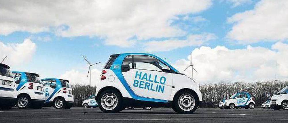 Kleine Autos, größter Anbieter. Daimler ist mit seinen Smarts von Car-2-Go Marktführer auf dem Markt für konzerngebundenes Carsharing.