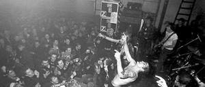 Beim Black-Flag-Konzert 1983 im SO 36. 