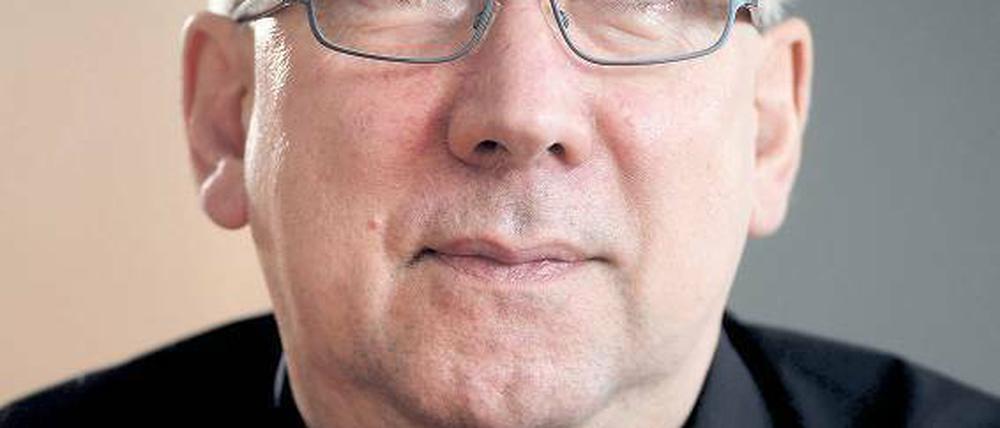  Gerd Billen (57) ist seit 2007 Vorstand des Verbraucherzentrale Bundesverbands. Er gehört zu den Gründern der Verbraucherinitiative und war vor seiner Tätigkeit als oberster Verbraucherschützer 14 Jahre lang Geschäftsführer des Umweltverbands Nabu.