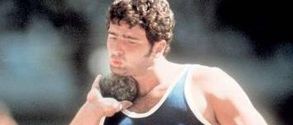Schwamm oder Leistungssportler? Udo Beyer hat schon vor Jahrzehnten zugegeben, gedopt zu haben – und ist trotzdem stolz auf seinen Olympia-Triumph 1976 in Montreal.