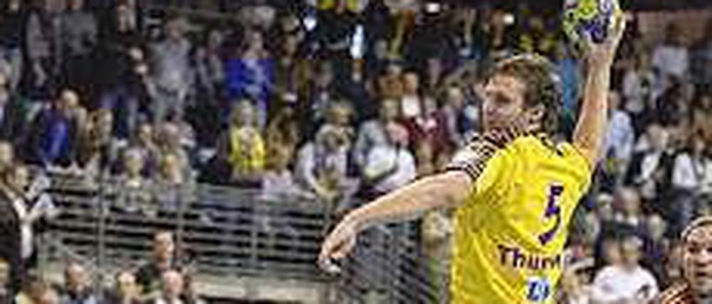 Im Anflug auf die Bundesliga: Jonas Thümmler ist einer von zwei Nachwuchsspielern, die in der kommenden Saison einen Profivertrag bei den Füchsen erhalten.