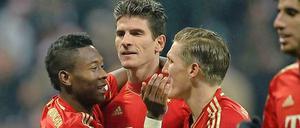 Zum Lachen ist ihm nicht zumute: Mario Gomez ist beim FC Bayern zurzeit selten mittendrin.