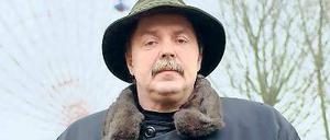 Das große Rad drehen. Enkel Norbert Witte wohnt am von ihm betriebenen Spreepark, der inzwischen pleite ist. 