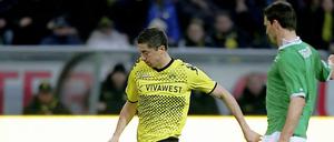 Der Mann des Spiels. Mit seinen zwei Treffern sicherte Robert Lewandowski dem BVB die Tabellenspitze.