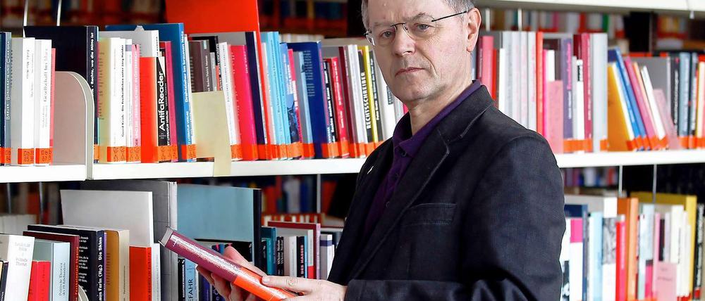 Der Politikwissenschaftler Butterwegge will nun doch nicht bei der Bundespräsidentenwahl als Kandidat der Linken gegen Joachim Gauck antreten.