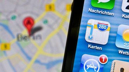 Smartphone oder Navigationsgerät? Telefone, wie Apples iPhone, haben von Hause aus Kartensoftware an Bord.