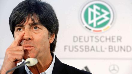 Der Bundestrainer gibt sich vor dem Frankreich-Spiel betont entspannt.
