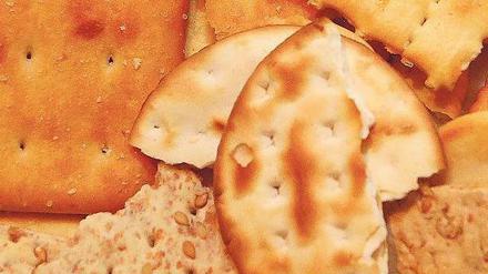 Trockener Stoff mit Suchtfaktor: Cracker gibt es in vielen Formen. Foto: Davids/S.Darmer
