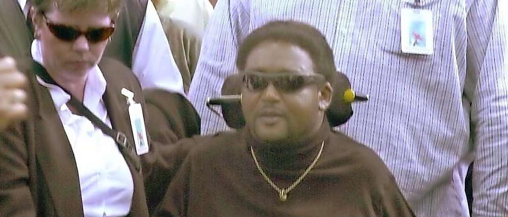 Das Archivbild von 2001 zeigt Noel Martin bei einer Demonstration gegen Rassismus.