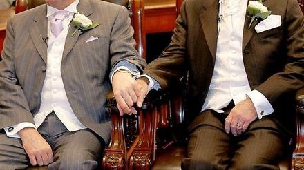 In Großbritannien dürfen Homosexuelle in Zukunft heiraten.