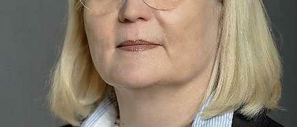 Hella Dunger-Löper, 61, ist Staatsekretärin und seit Ende 2011 die Berliner Beauftragte für das Bürgerschaftliche Engagement, Bevollmächtigte beim Bund und Europabeauftragte. 