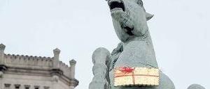 Der goldene Keks am Sachsenross. Bahlsen hat sein Wahrzeichen zurück. 