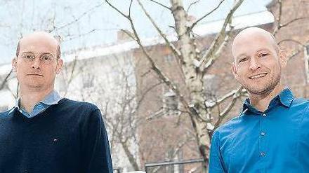 Philip Paar (rechts) und Timm Dapper lassen sie sich von der Natur. 