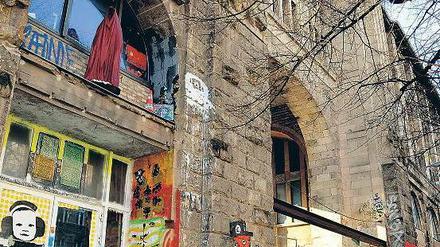 Wie im Film. Viel los war im Tacheles bis zur Schießung im September immer. Die Zukunft des Tacheles ist unklar.